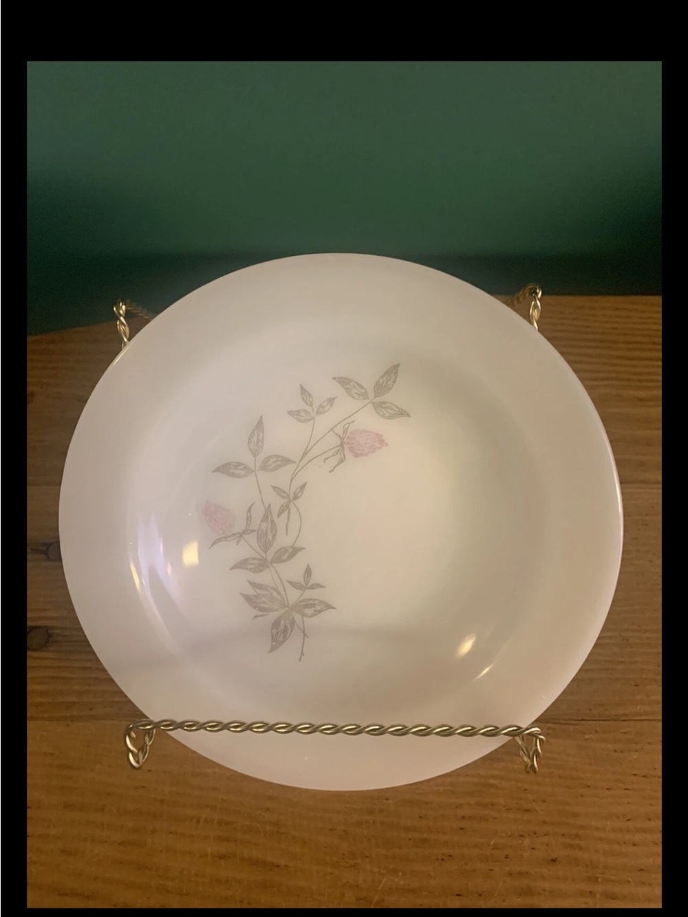 VTG 20 pc Service for 4 Federal Pink Clover Blossom Milk Glass MCM Retro - Picture 4 of 10